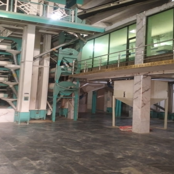 1600px1200px 1 600x600